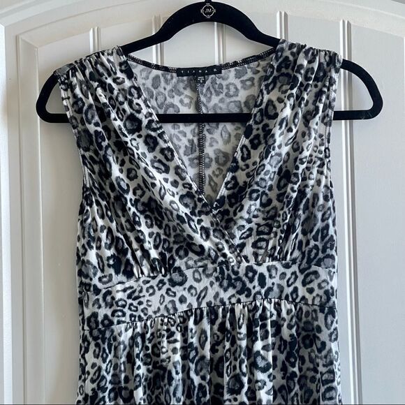 Tiana B. Black & White Sleeveless Animal-Print Maxi Dress; SZ S; NWOT - Picture 5 of 8